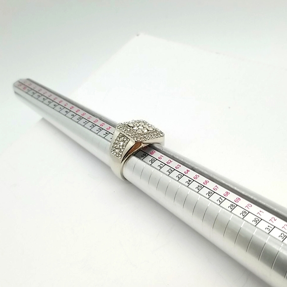 Mans Ring size 8.5 last one - Picture 3 of 4